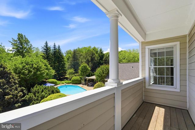 35191 DORNOCH CT, Round Hill, VA 20141