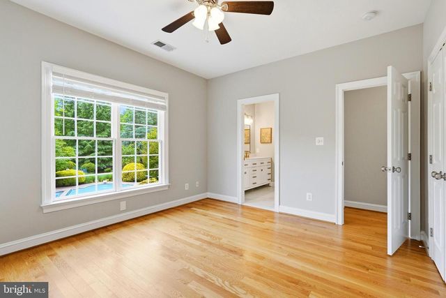 35191 DORNOCH CT, Round Hill, VA 20141