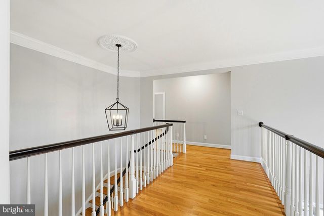 35191 DORNOCH CT, Round Hill, VA 20141