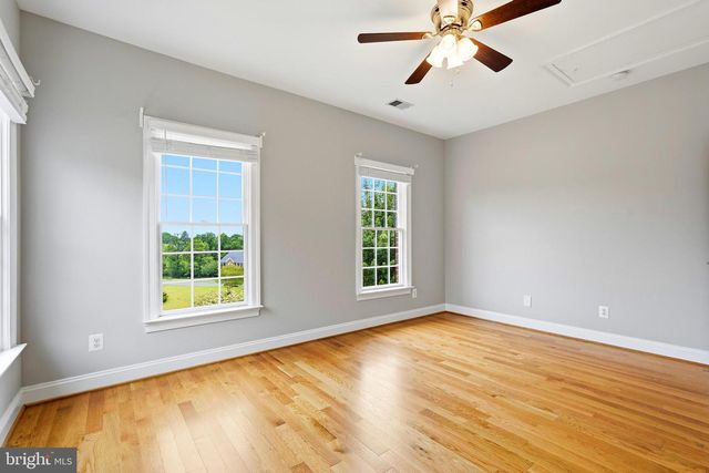 35191 DORNOCH CT, Round Hill, VA 20141
