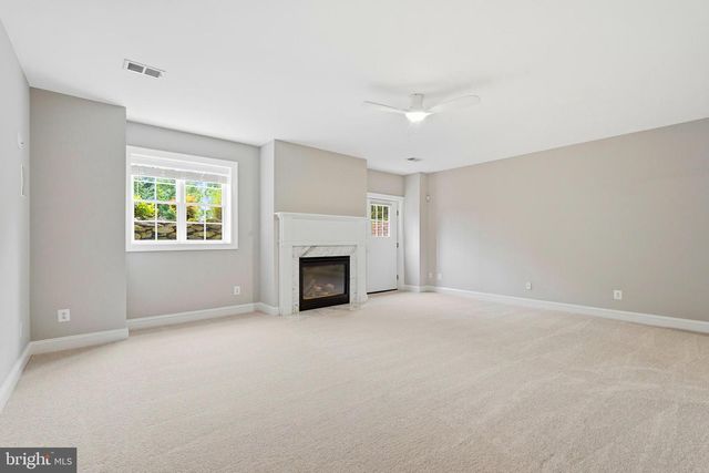 35191 DORNOCH CT, Round Hill, VA 20141