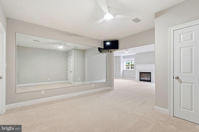 35191 DORNOCH CT, Round Hill, VA 20141