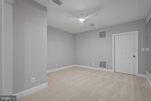35191 DORNOCH CT, Round Hill, VA 20141