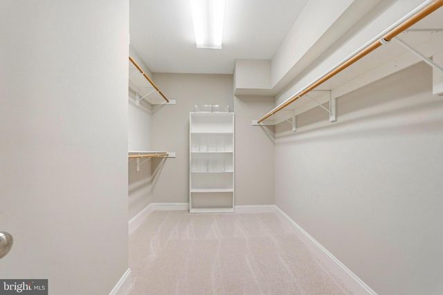 35191 DORNOCH CT, Round Hill, VA 20141