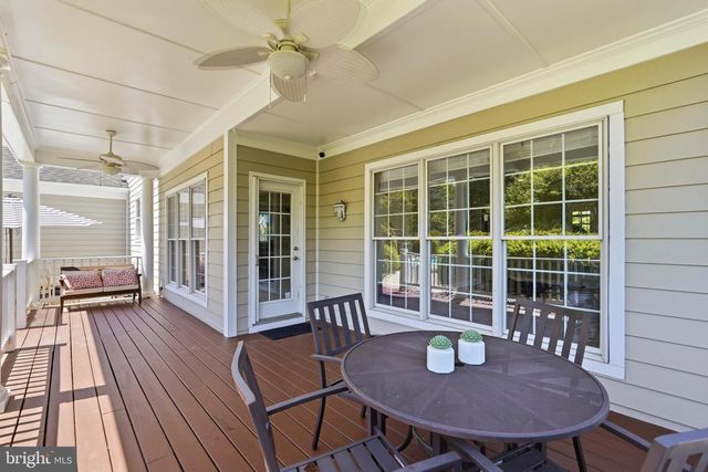 35191 DORNOCH CT, Round Hill, VA 20141