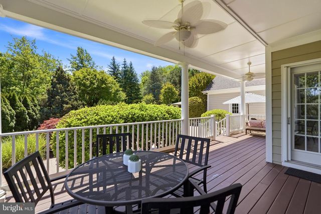35191 DORNOCH CT, Round Hill, VA 20141