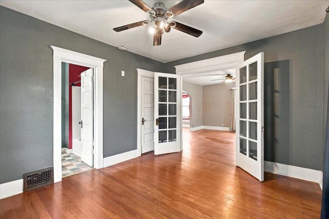 16 IVY Drive, Council Bluffs, IA 51503