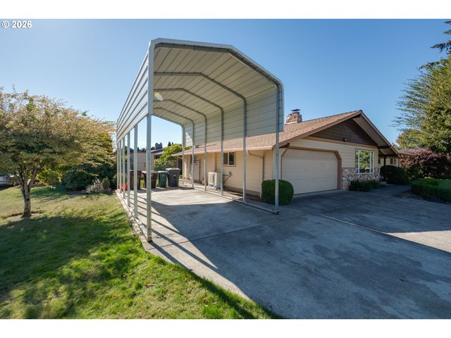 1574 Se BUSH St, Hillsboro, OR 97123