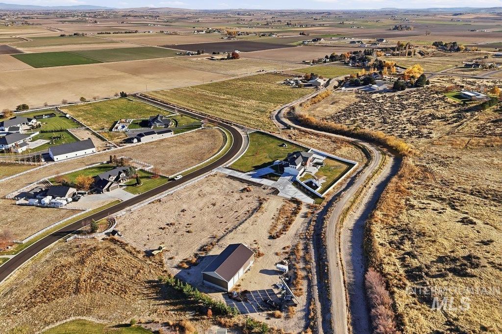 12401 Equestrian Way, Nampa, ID 83686 photo 3