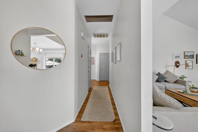 1922 Los Altos Avenue, Clovis, CA 93611