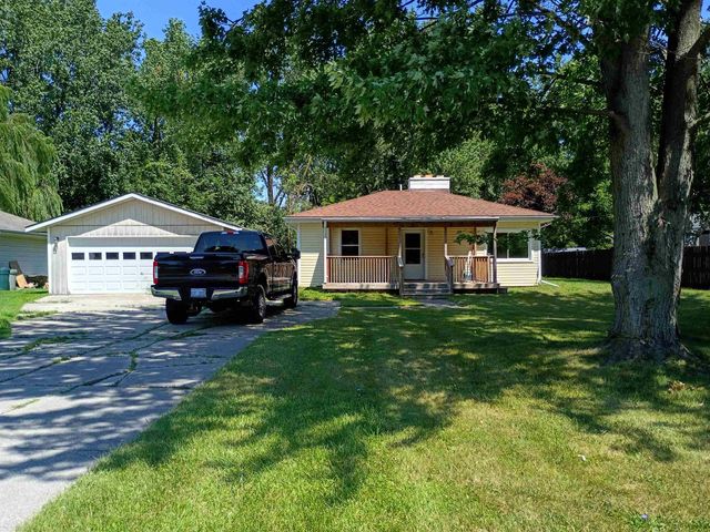 206 Degurse Avenue, Marine City, MI 48039