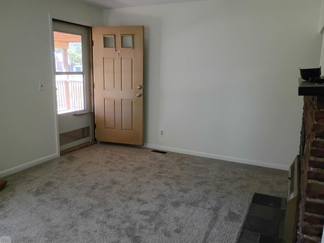 206 Degurse Avenue, Marine City, MI 48039