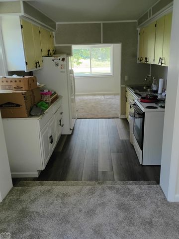 206 Degurse Avenue, Marine City, MI 48039