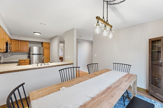 36 Shady Brook 36, West Springfield, MA 01089