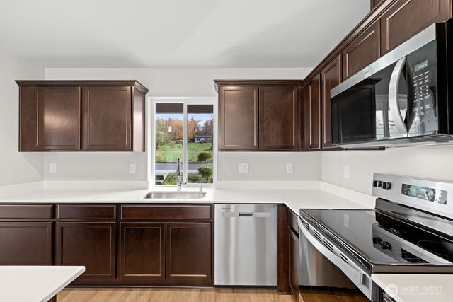 5406 67TH Avenue NE, Marysville, WA 98270