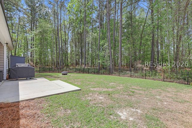 10 Runner Stone Rd, Bluffton, SC 29909