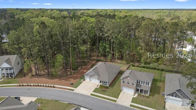 10 Runner Stone Rd, Bluffton, SC 29909