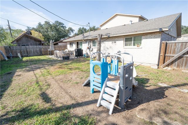 4146 Sierra Circ, Corpus Christi, TX 78410