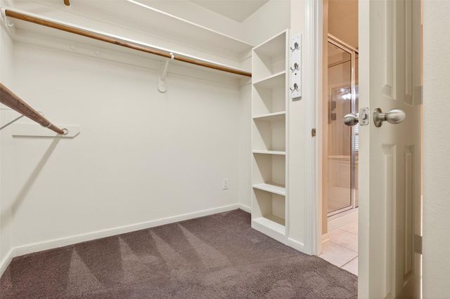 154 W Burberry Circle, The Woodlands, TX 77384