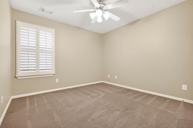 154 W Burberry Circle, The Woodlands, TX 77384