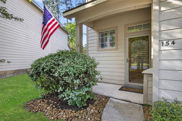 154 W Burberry Circle, The Woodlands, TX 77384