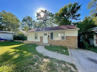 10121 Baron Drive, St Louis, MO 63136