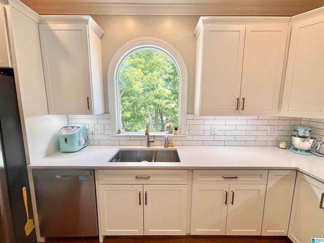 169 SWEET GUM DRIVE, Chelsea, AL 35043