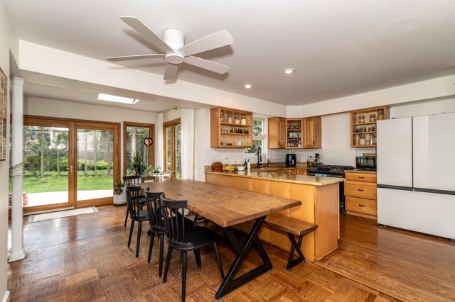 1800 LARK LN, Cherry Hill, NJ 08003
