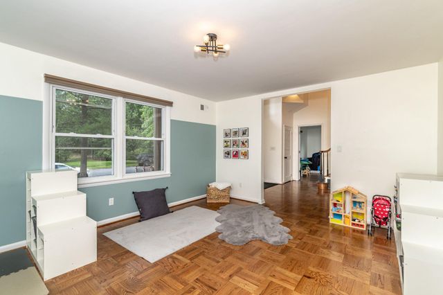 1800 LARK LN, Cherry Hill, NJ 08003