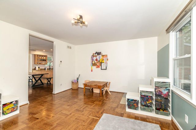 1800 LARK LN, Cherry Hill, NJ 08003
