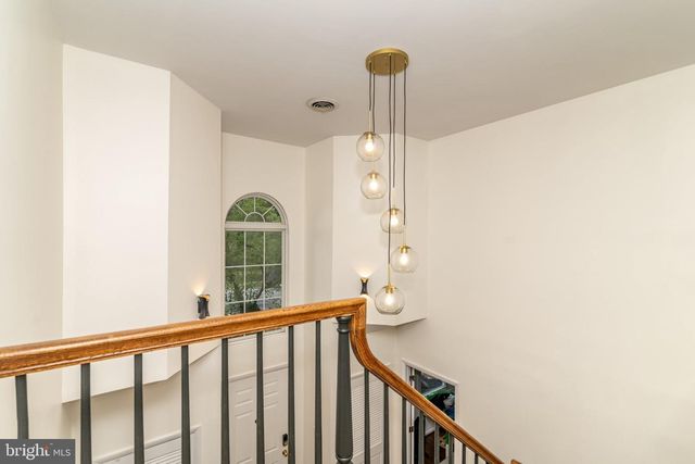 1800 LARK LN, Cherry Hill, NJ 08003