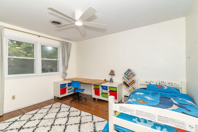 1800 LARK LN, Cherry Hill, NJ 08003