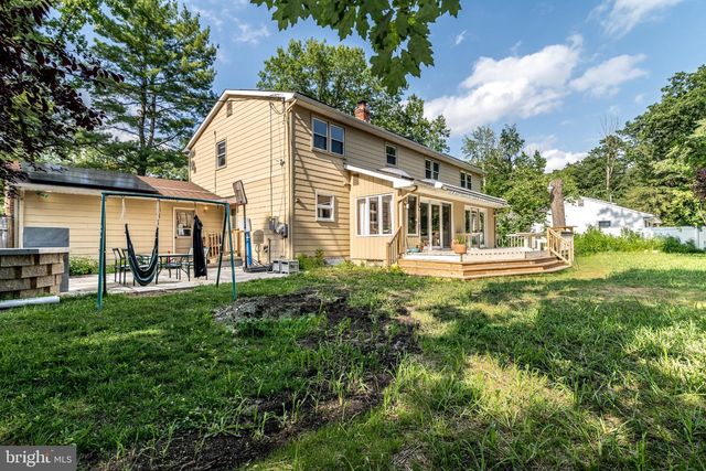 1800 LARK LN, Cherry Hill, NJ 08003