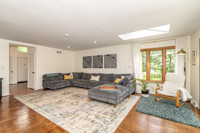 1800 LARK LN, Cherry Hill, NJ 08003