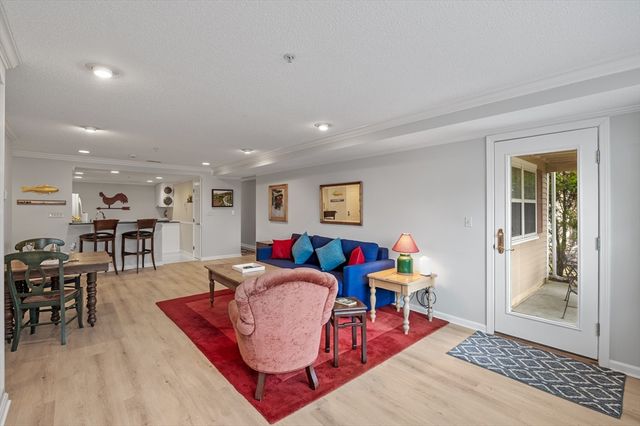 18 America Way 1, Salem, MA 01970