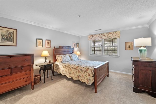 18 America Way 1, Salem, MA 01970