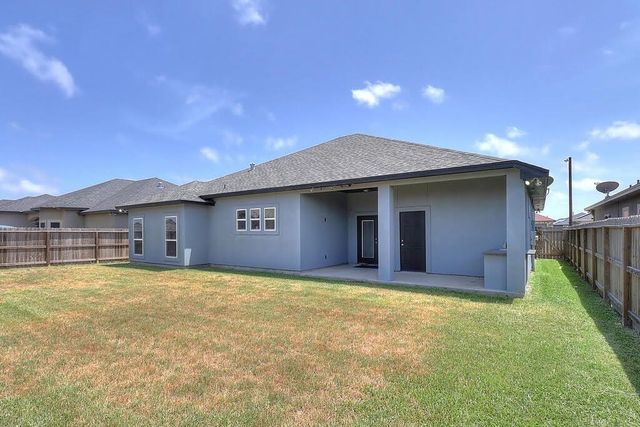 8206 Denali Dr, Corpus Christi, TX 78414