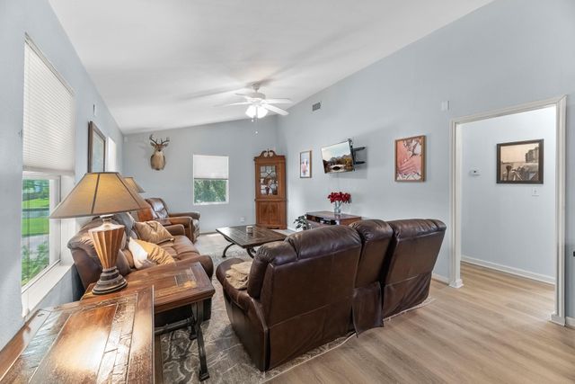 518 Marine Way, Freeport, TX 77541