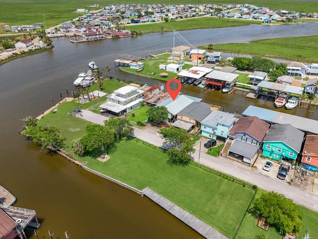 518 Marine Way, Freeport, TX 77541