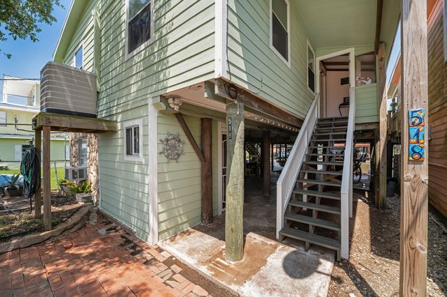 518 Marine Way, Freeport, TX 77541