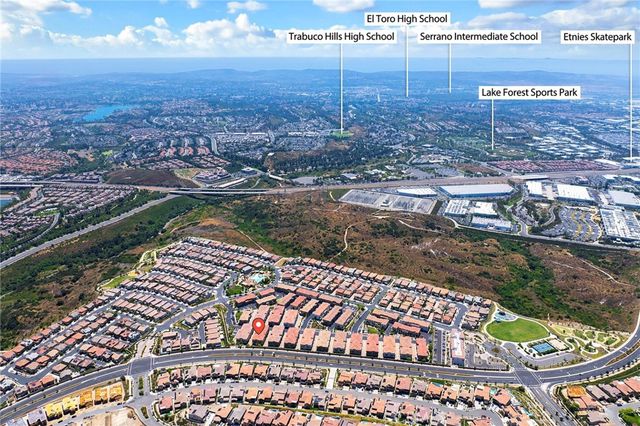 200 Winterbrook, Lake Forest, CA 92610