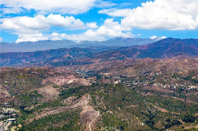 200 Winterbrook, Lake Forest, CA 92610