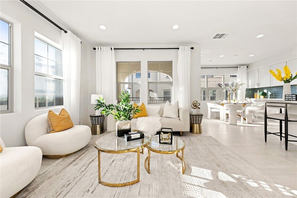 200 Winterbrook, Lake Forest, CA 92610