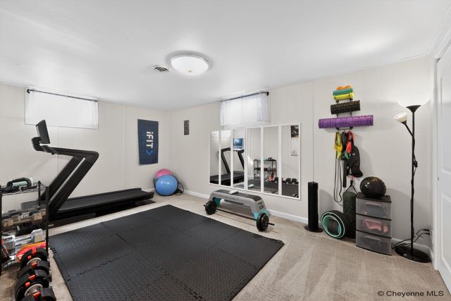 911 PIKE ST, Cheyenne, WY 82009