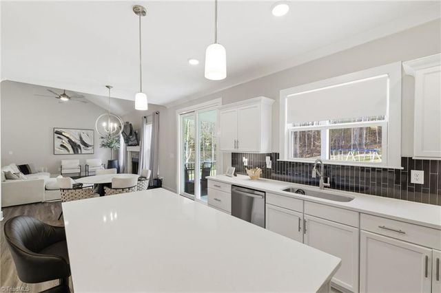 158 Medinah Drive, Winston-salem, NC 27107