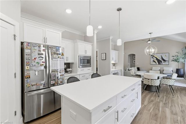 158 Medinah Drive, Winston-salem, NC 27107