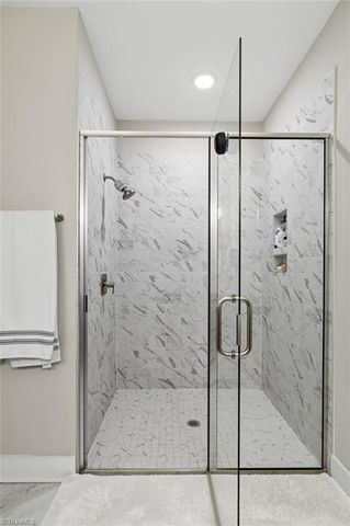 158 Medinah Drive, Winston-salem, NC 27107