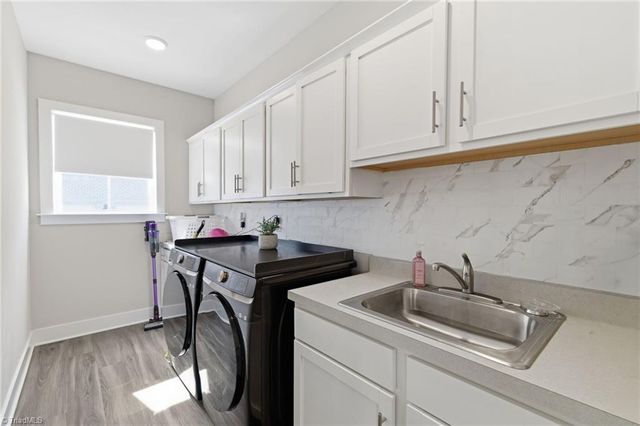 158 Medinah Drive, Winston-salem, NC 27107