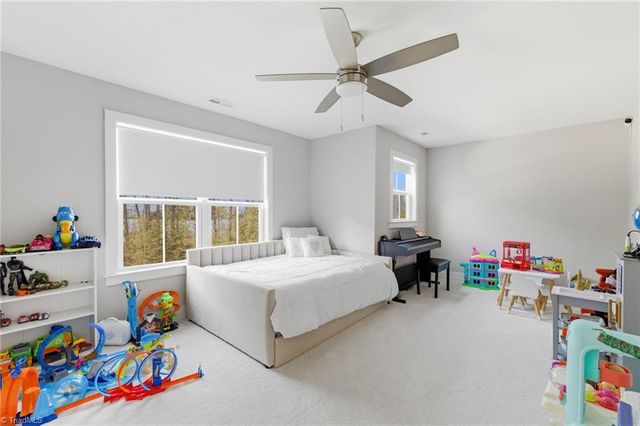 158 Medinah Drive, Winston-salem, NC 27107