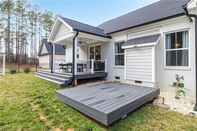 158 Medinah Drive, Winston-salem, NC 27107